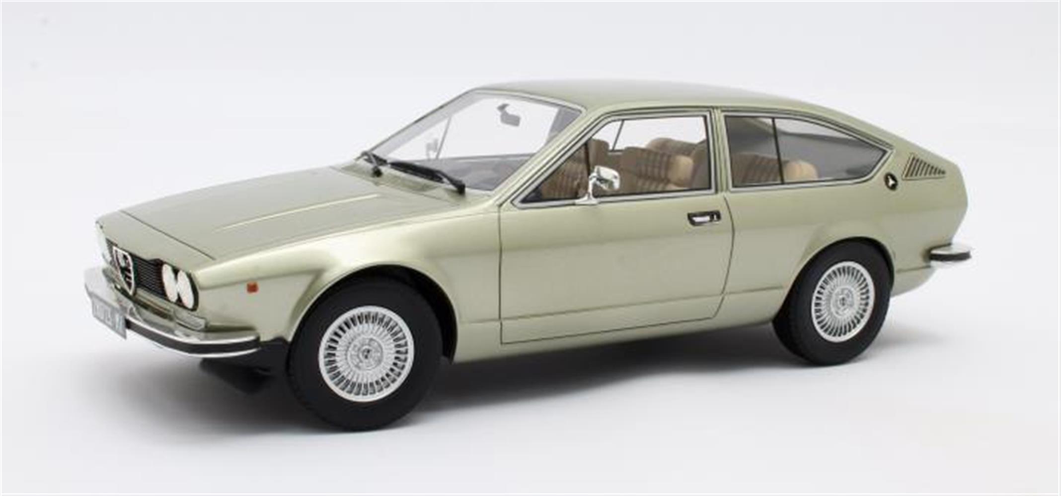 Cult Scale Alfa Romeo Alfetta GT green metallic'75
