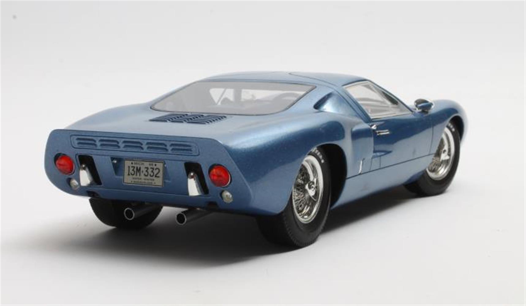 Cult Scale Ford GT40 MkIII blue 1966