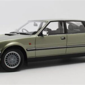 Cult Scale Rover 3500 VandenPlas green met. 82-86