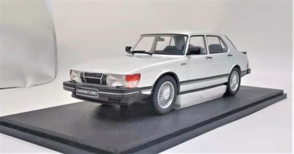 Cult Scale Saab 900 Turbo silver metallic 80-84