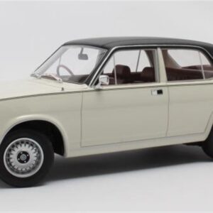 Cult Scale Morris Marina Saloon white 76-78