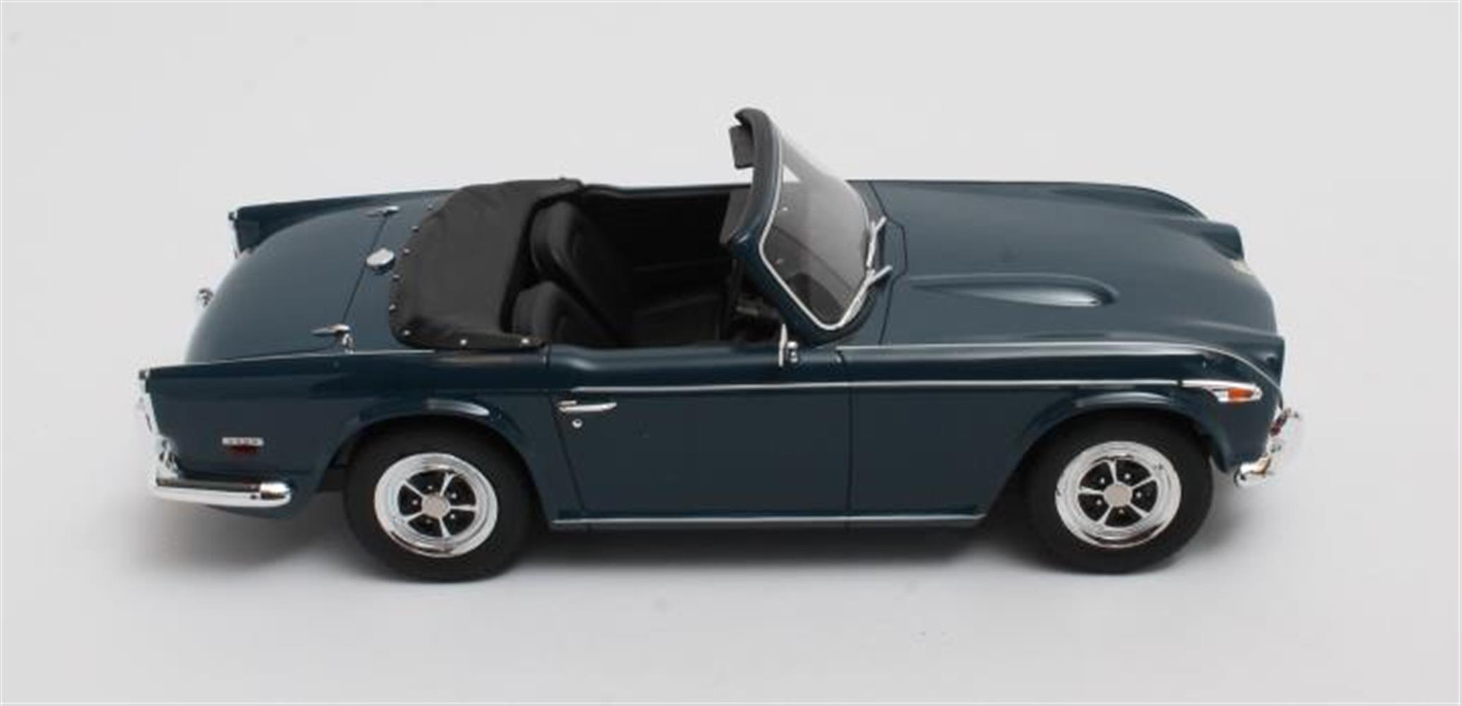 Cult Scale Triumph TR5 P.I. blue – Bild 7