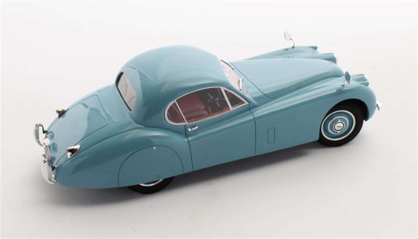 Cult Scale Jaguar XK120 FHC pastel blue 51-54 – Bild 6