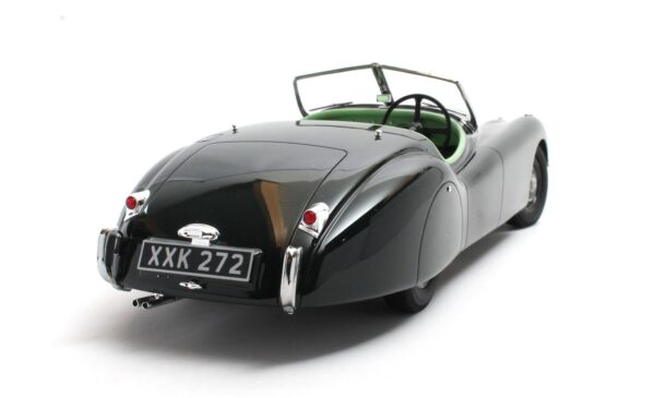 Cult Scale Jaguar XK120 OTS green 1948 – Bild 8