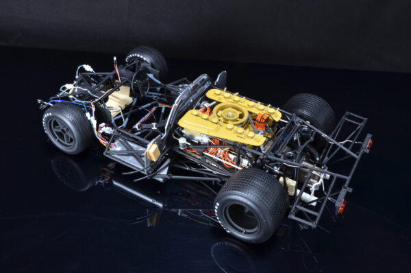 IXO Porsche 917 KH #20 Gulf Bausatz 1:8 – Bild 24