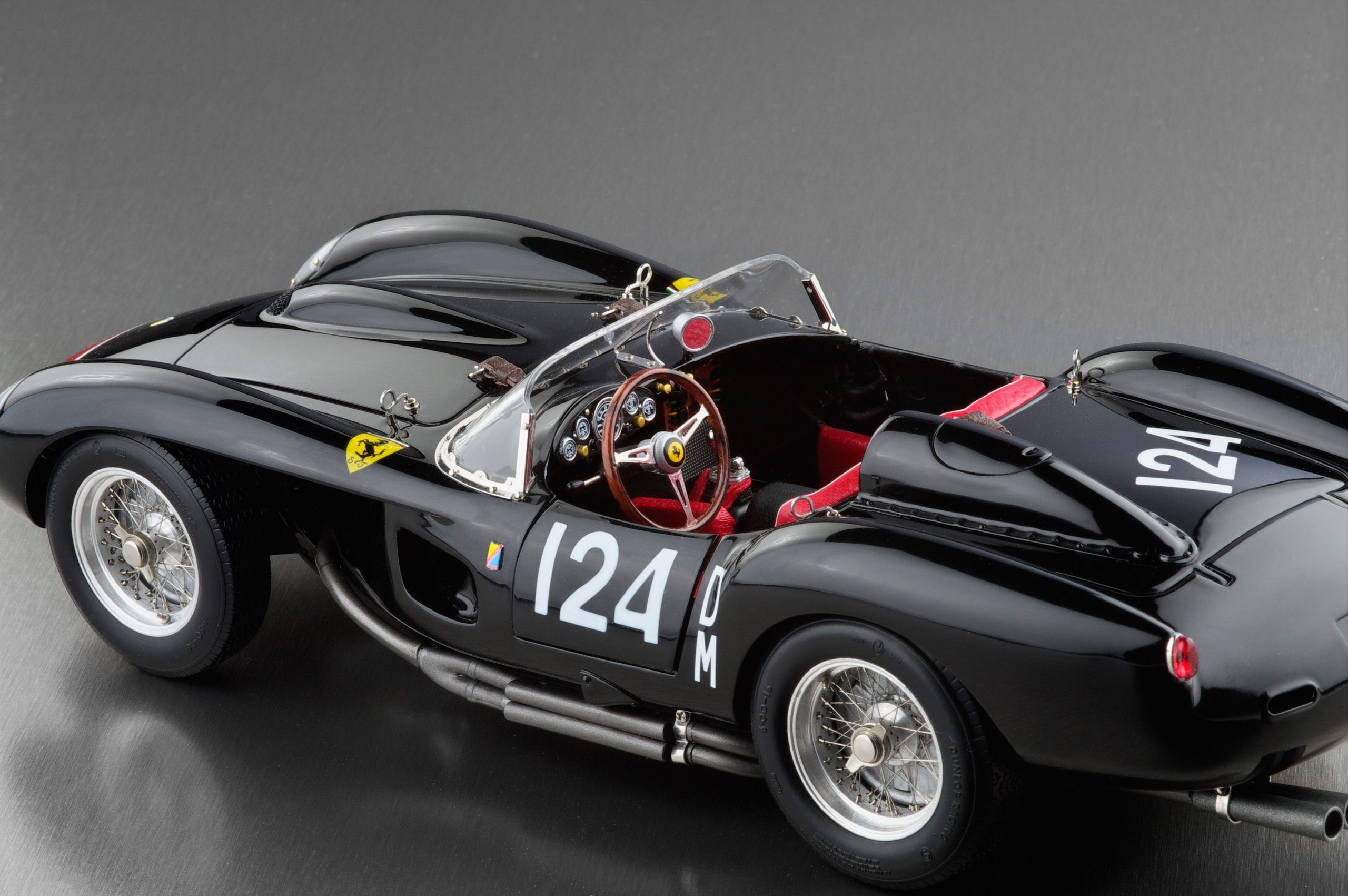 CMC Ferrari 250 Testa Rossa Pontoon Fender, Chassis 0714, #DM124, 1958 – Bild 3