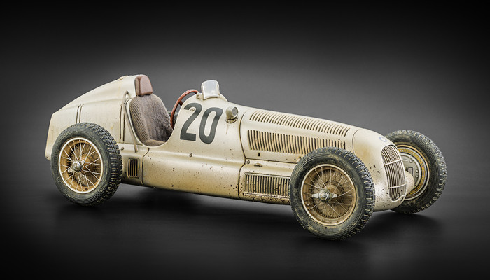 Mercedes-Benz W25 Dirty Hero W 25 M-147