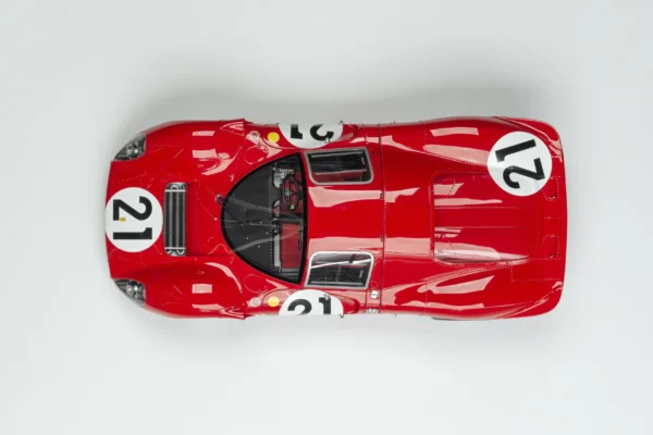 Amalgam Ferrari 330 P4 - 1967 Le Mans - 2. Platz - Klassensieger 1:8 – Bild 2