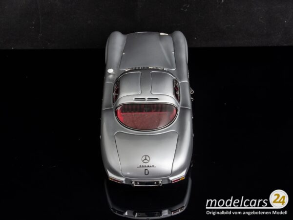 CMC Mercedes 300 SLR Uhlenhaut M-076 Bild 1