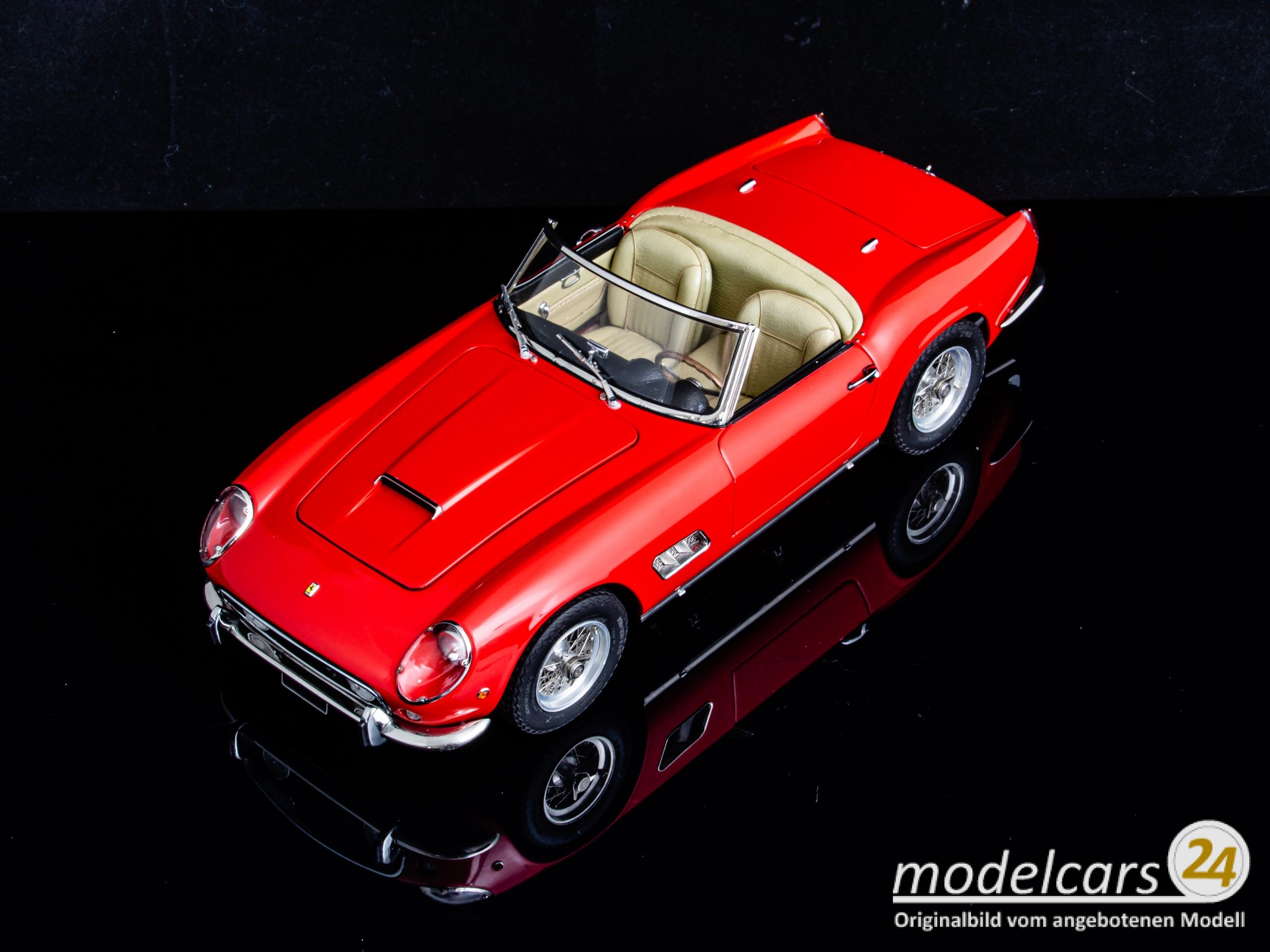 CMC Ferrari California Spyder M-091 Bild 10