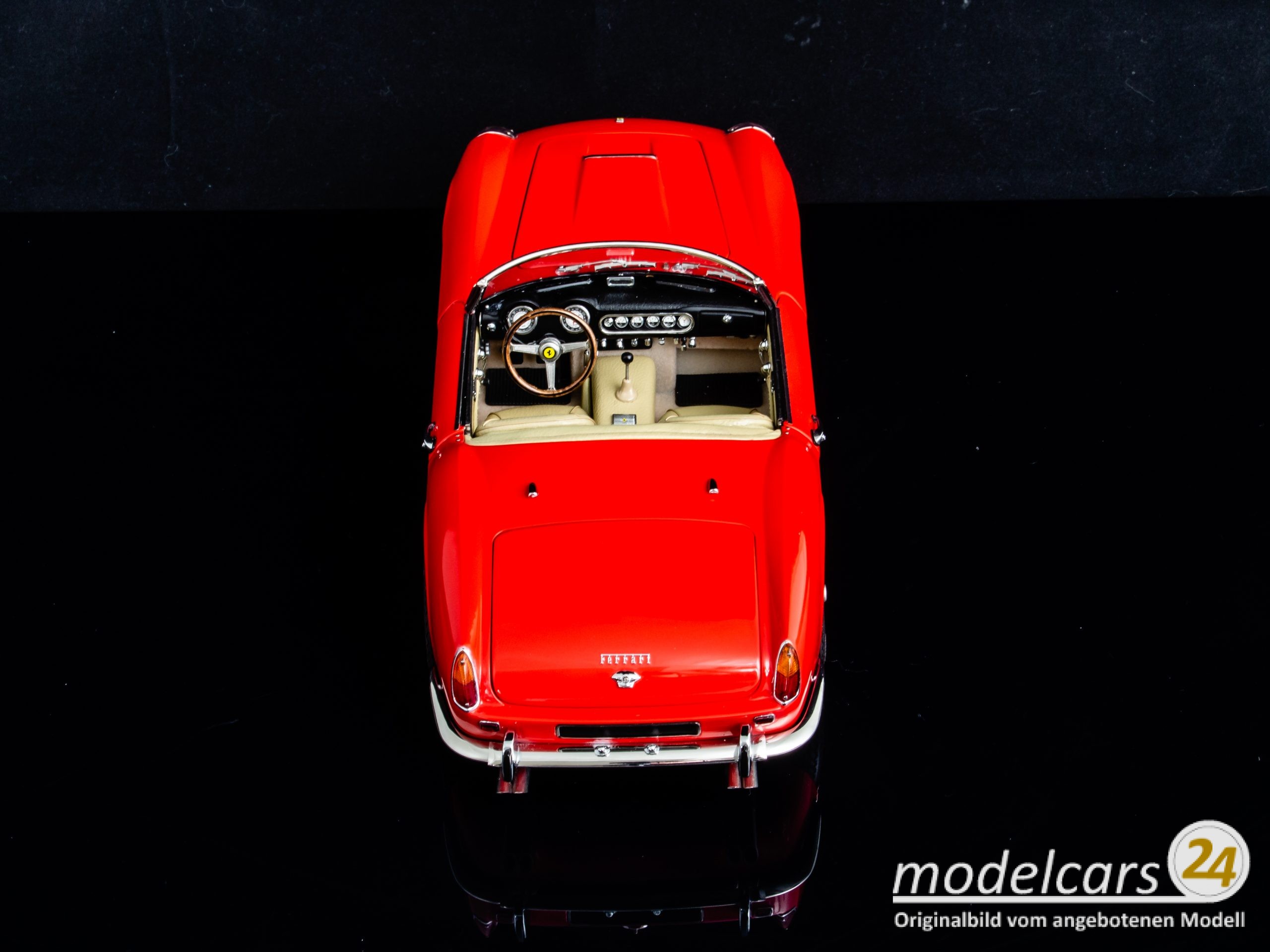 CMC Ferrari California Spyder M-091 Bild 6