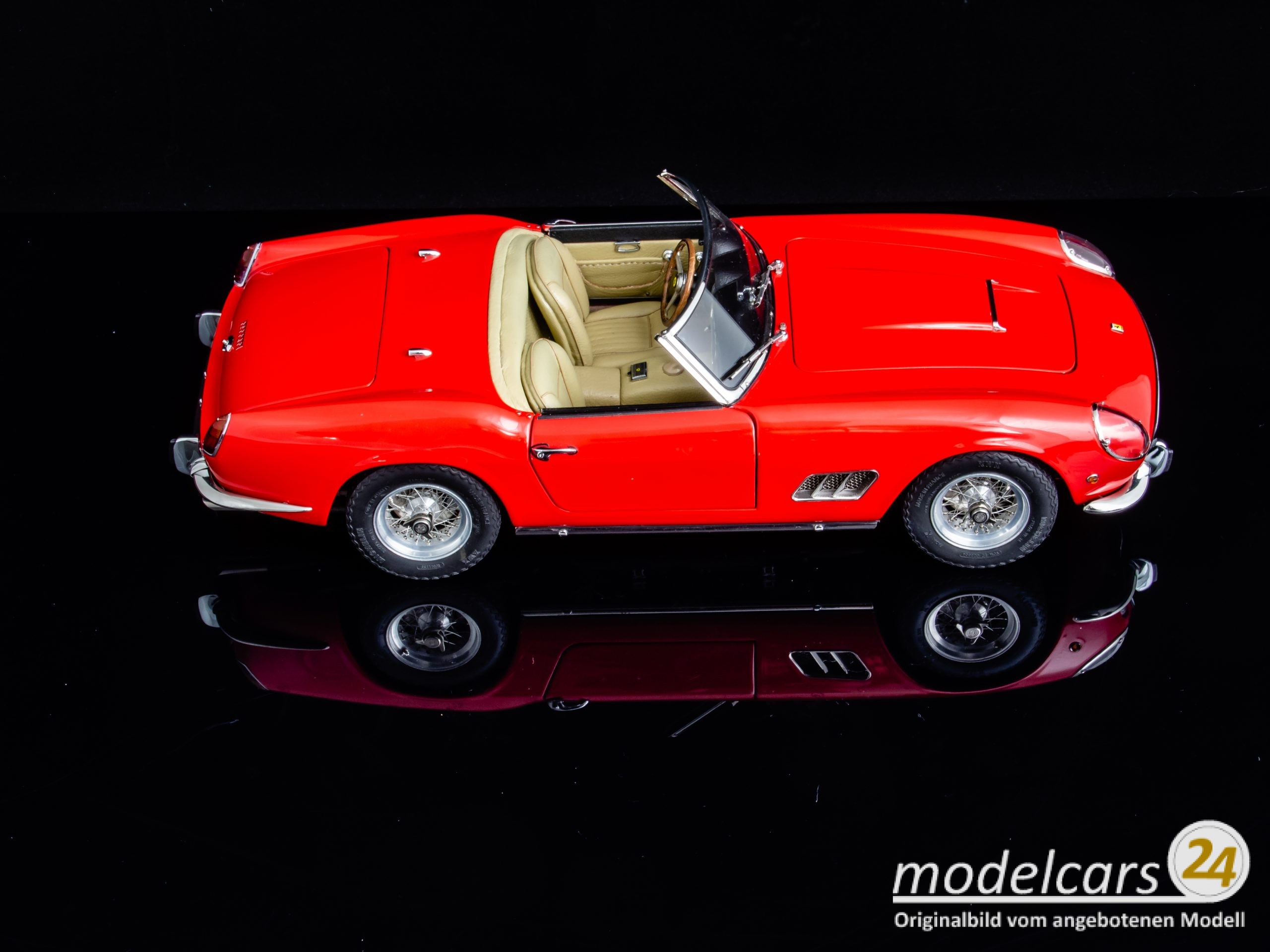 CMC Ferrari California Spyder M-091 Bild 4