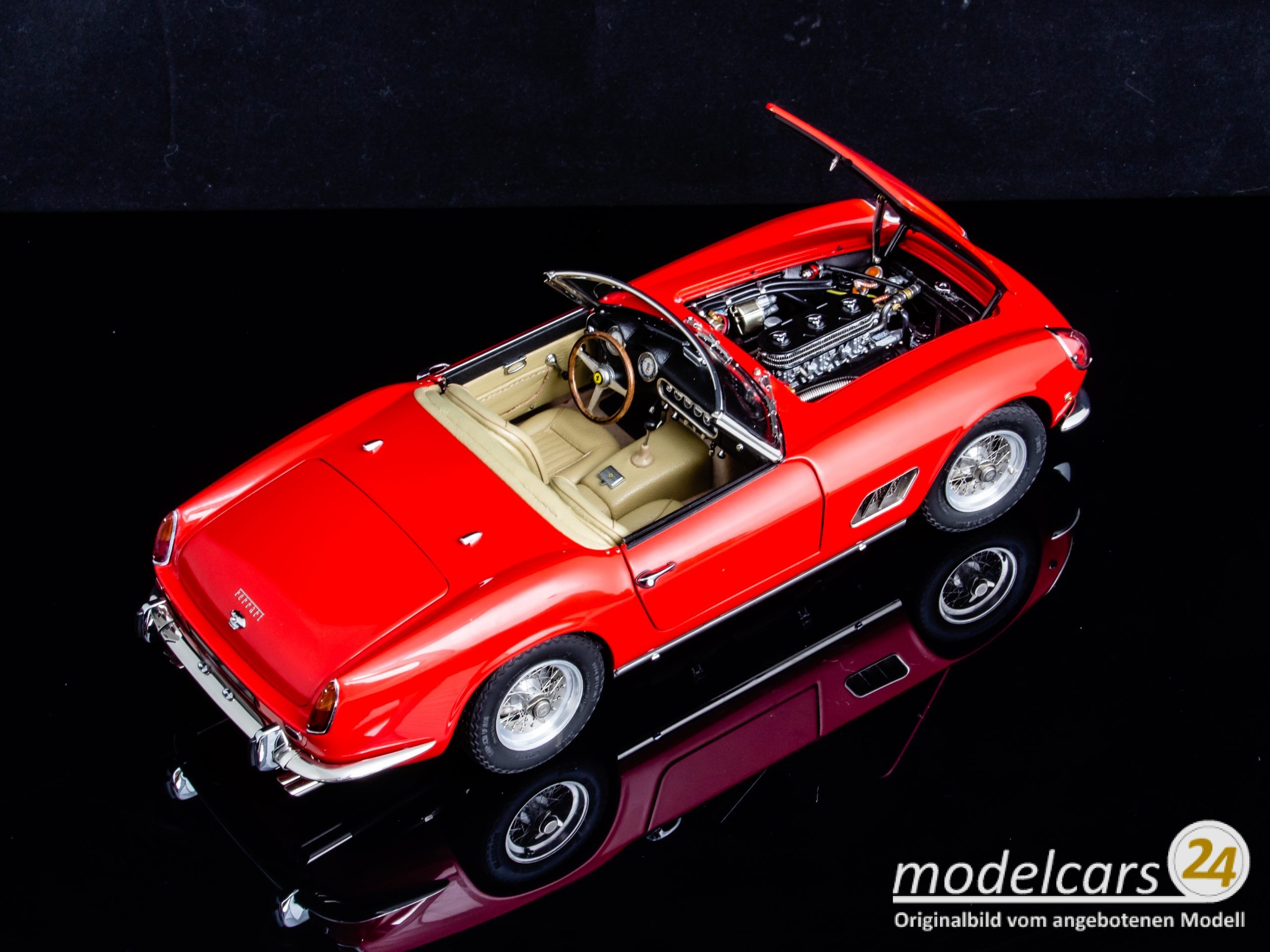 CMC Ferrari California Spyder M-091 Bild 2