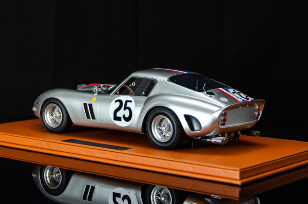 Top Marques Ferrari 250 GTO Chassis 4153GT 1:12 – Bild 7