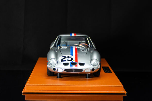 Top Marques Ferrari 250 GTO Chassis 4153GT 1:12 – Bild 5