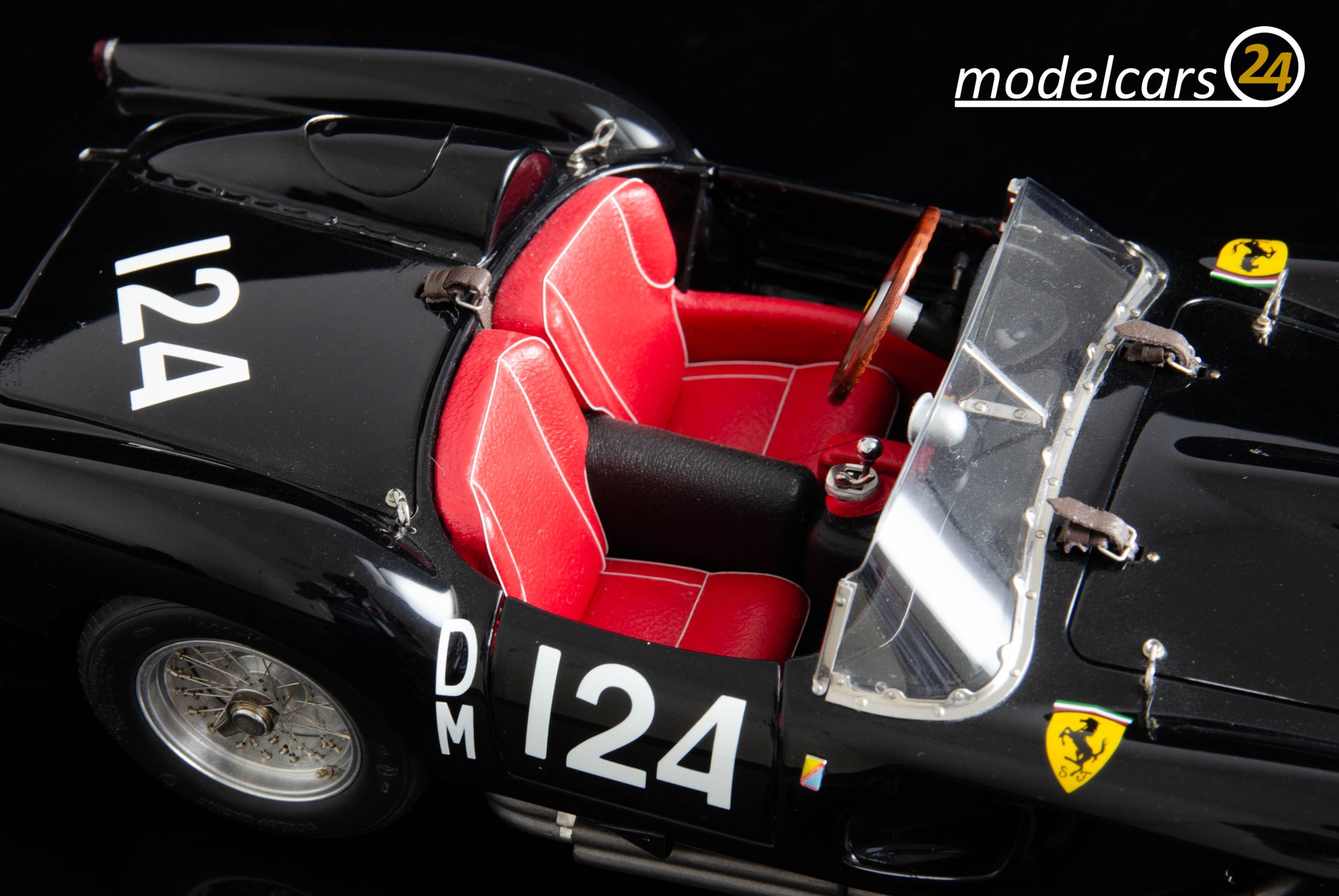 CMC Ferrari 250 Testa Rossa Pontoon Fender, Chassis 0714, #DM124, 1958 – Bild 7