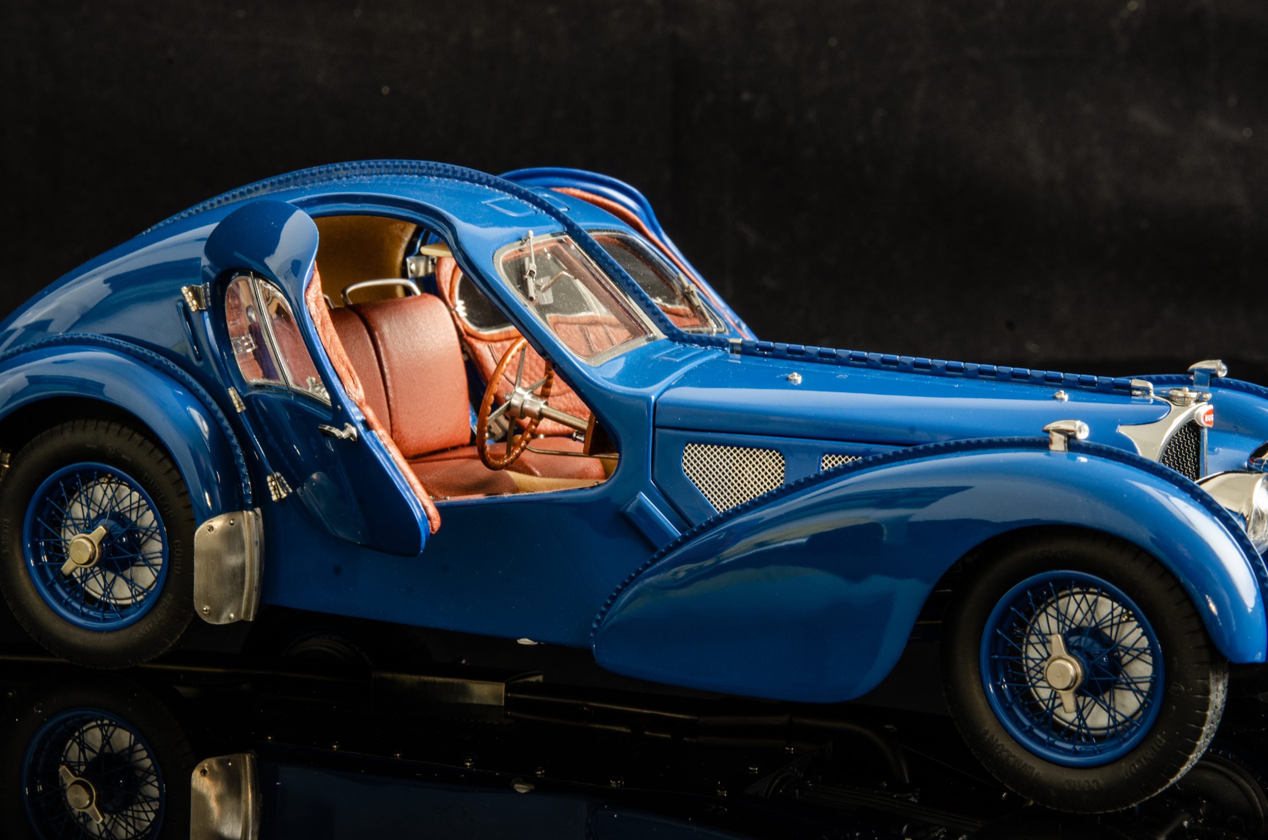CMC Bugatti Typ 57 SC Atlantic Coupé, 1937 - 1/18 - Imagen 18