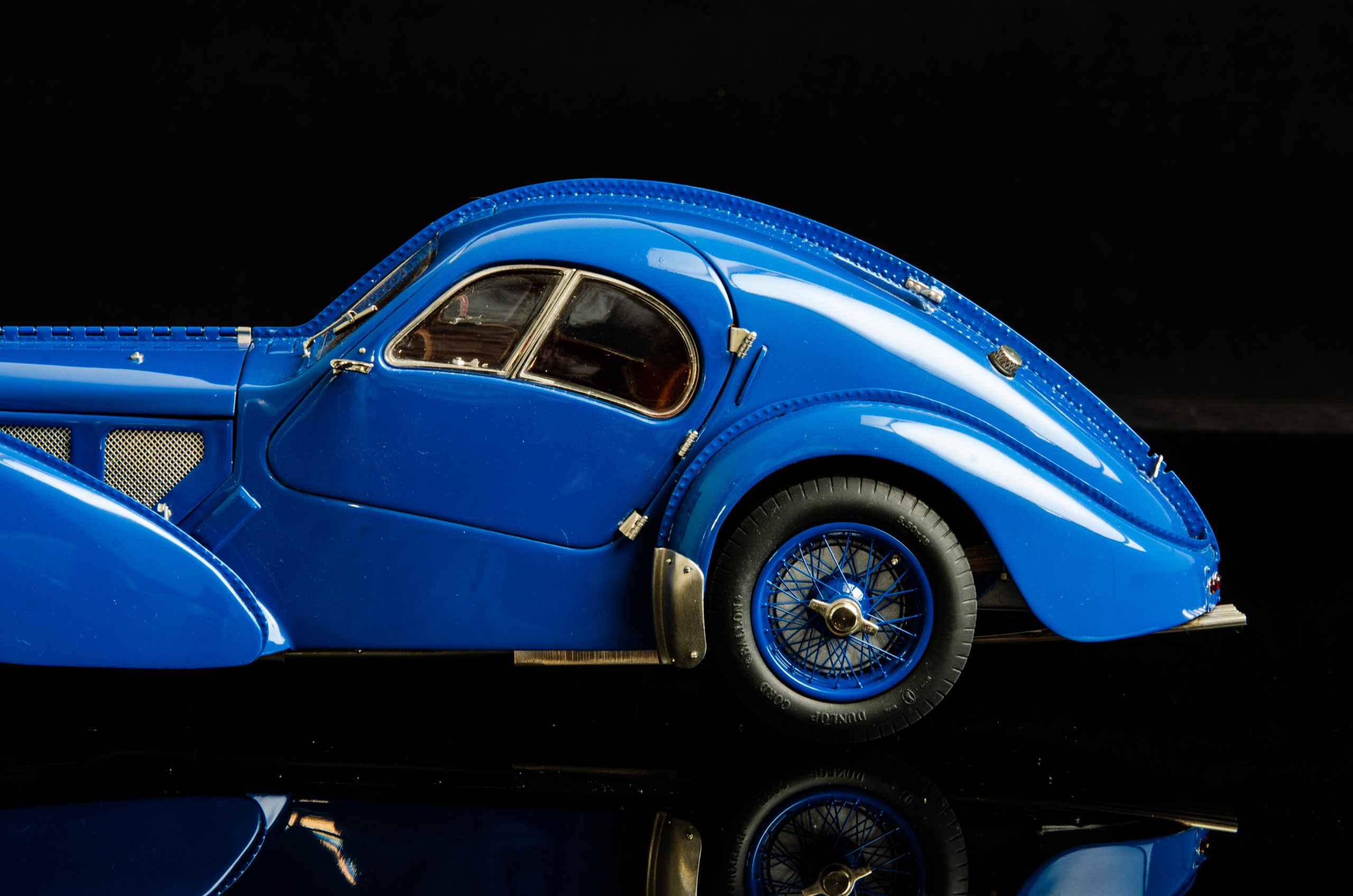 CMC Bugatti Typ 57 SC Atlantic Coupé, 1937 - 1/18 - Imagen 15