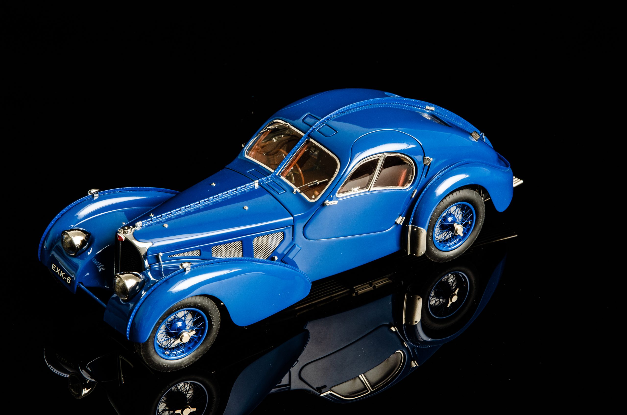 CMC Bugatti Typ 57 SC Atlantic Coupé, 1937 - 1/18 - Imagen 5