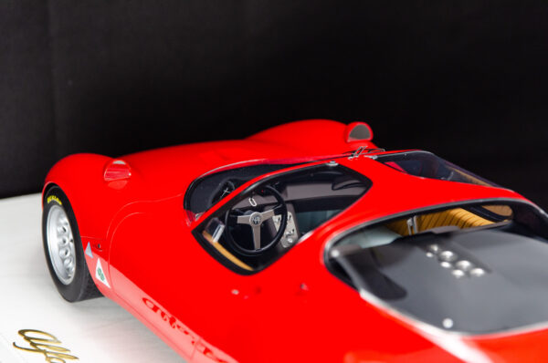 DMH Alfa Romeo 33 Coupe Stradale 1967 Museum Version 1:8 – Bild 6