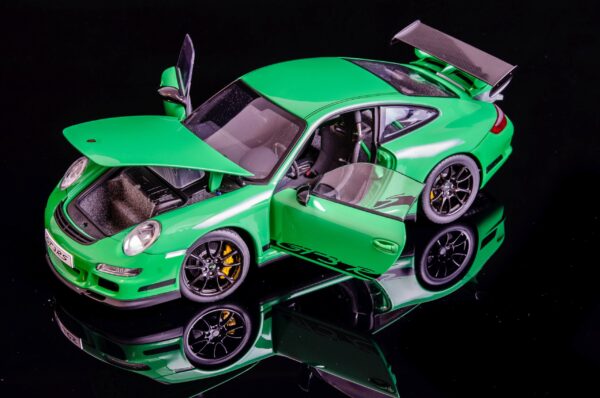 AUTOart Porsche 911 GT3 RS grün 77992 – Bild 5