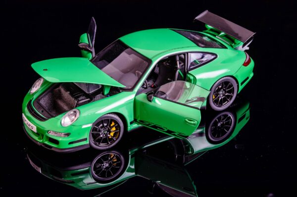 AUTOart Porsche 911 GT3 RS grün 77992 – Bild 6