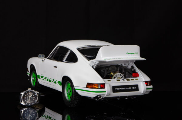Porsche 911 Carrera 2,7 RS weiß Fertigmodell 1:8