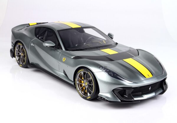 BBR Ferrari 812 Competizione in 1:12 one of 232 – Bild 4