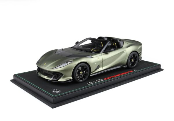BBR Ferrari 812 Competizione A Matt Manzoni Green – Bild 8