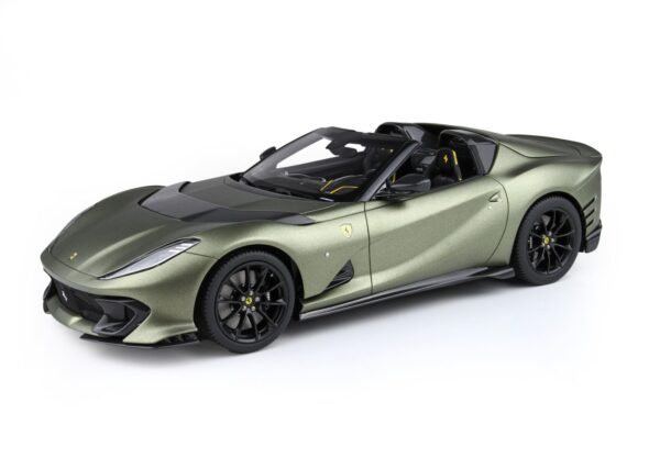 BBR Ferrari 812 Competizione A Matt Manzoni Green – Bild 4