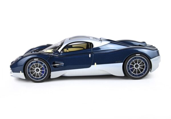 BBR Pagani Utopia Carbon Fiber Blue – Bild 5