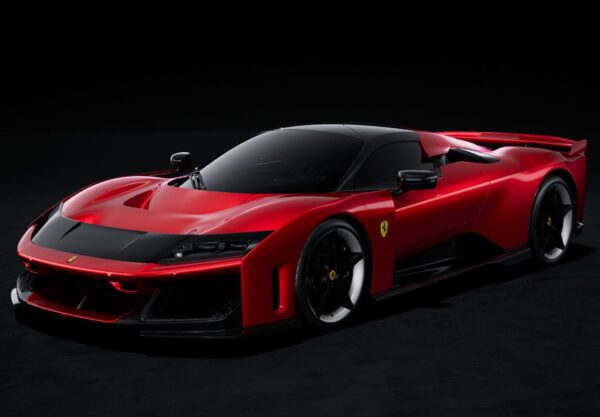 BBR Ferrari F80 carbon optional Rosso Supercar - bicolor wheels silver and carbon