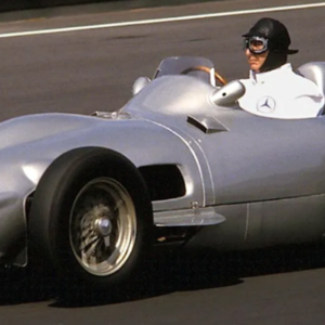 IXO Mercedes W196 Fertigmodell 1:8