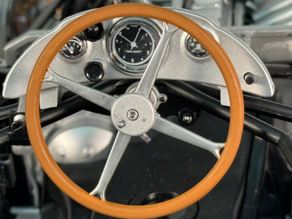 IXO Mercedes W196 Bausatz 1:8 – Bild 17