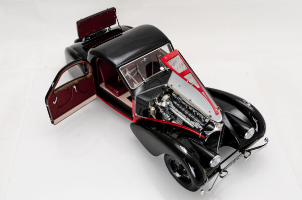 Bauer Bugatti Type 57SC Atalante 1937 7828-Z75 one of 1500 1:12