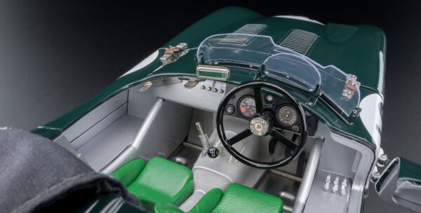 CMC Jaguar C Type,1953, 24h Frankreich WINNER #18 , Tony Rolt / Duncan Hamilton, ( British Racing Green ) – Bild 4