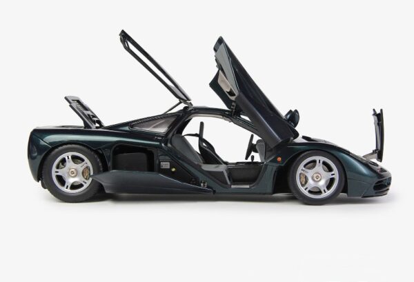 LCD Models Mclaren F1 XP5 grün – Bild 3