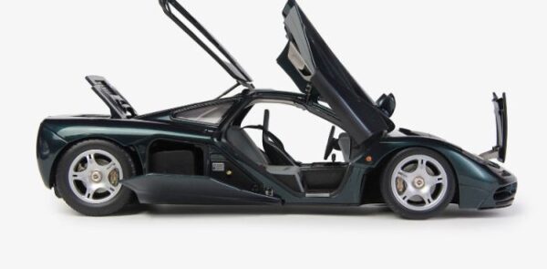 LCD Models Mclaren F1 XP5 grün – Bild 4
