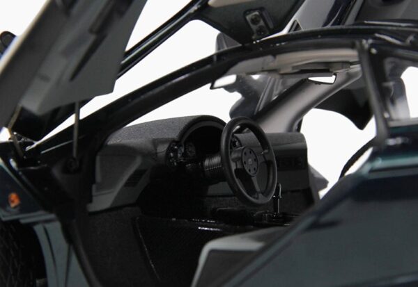 LCD Models Mclaren F1 XP5 grün – Bild 11