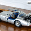 Legrand Mercedes-Benz 300 SLR Uhlenhaut Coupé 1/8 Fertigmodell – Bild 8