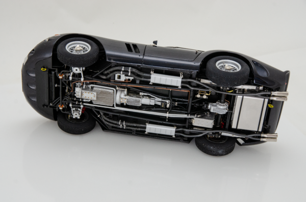 Martisan Ferrari 250 GTO Black sapphire metallic mit Kupferkarosserie one of 299 – Bild 31