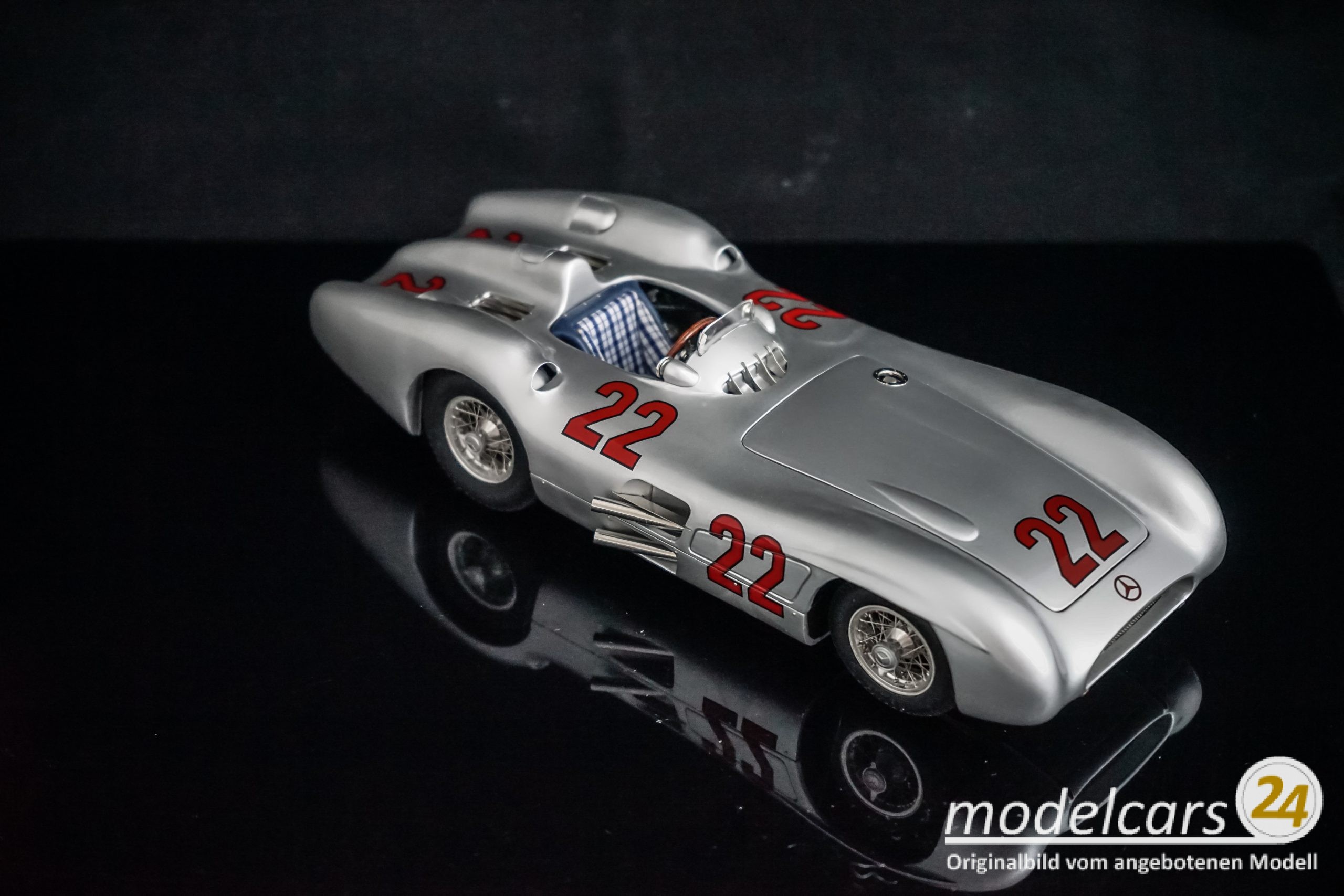 voitures_modele24 CMC Mercedes W196r Herrman