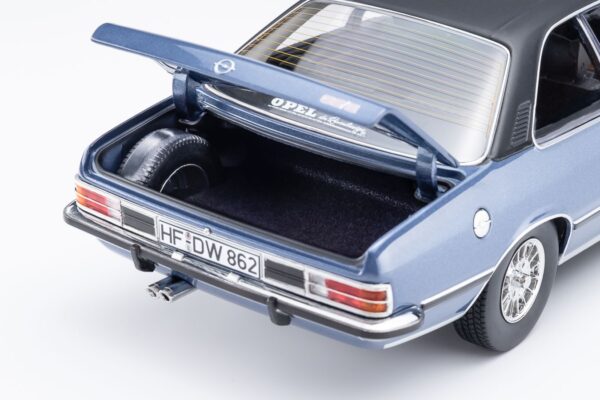 Touring Opel Commodore B GS/E Coupé 1975 - sapphire blue met 1:18 Diecast – Bild 12