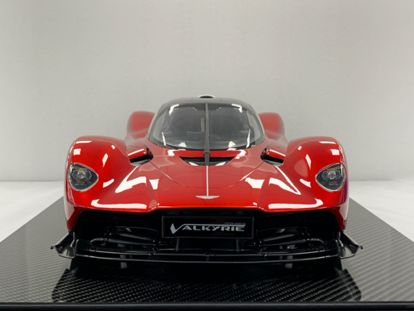 Frontiart Martin Valkyrie Candy Red Resin Model Car 1/8 – Bild 10