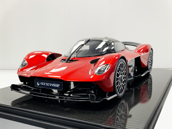 Frontiart Martin Valkyrie Candy Red Resin Model Car 1/8 – Bild 9