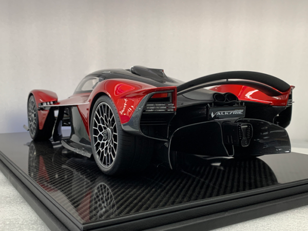Frontiart Martin Valkyrie Candy Red Resin Model Car 1/8 – Bild 7