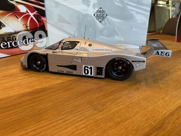 Exoto Sauber Mercedes C9 #61 – Bild 7