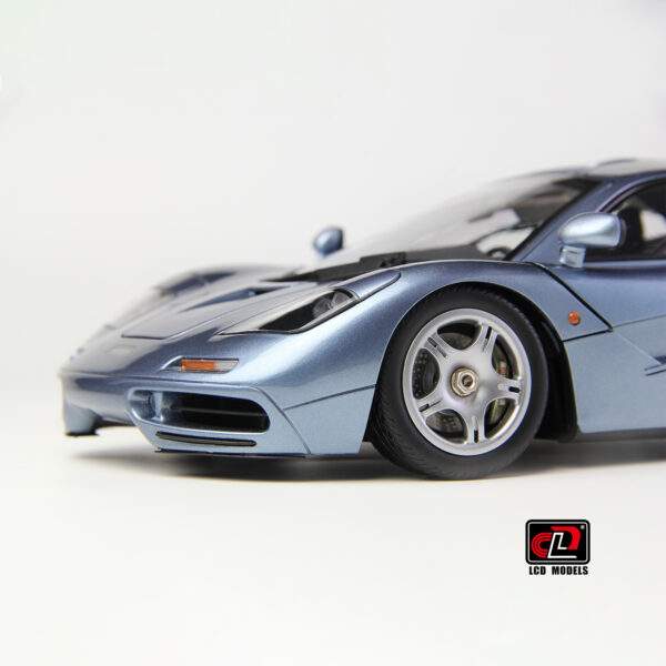 LCD Models McLaren F1-Blue – Bild 2