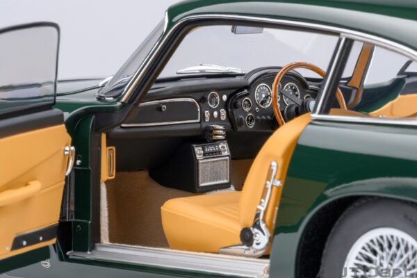 AUTOart Aston Martin DB5 (British Racing Green) – Bild 13