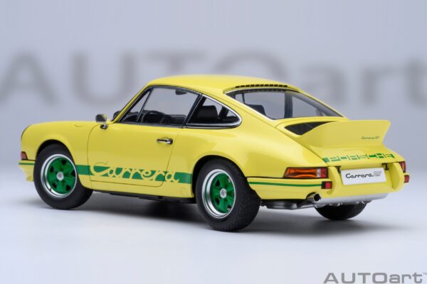 AUTOart Porsche 911 Carrera 2.7 RS (Light Yellow with Green stripes) – Bild 3